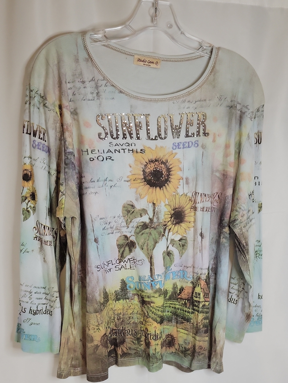 Sunflower Graphic Long-Sleeve Top by Studio Cani Co. - Pale Mint